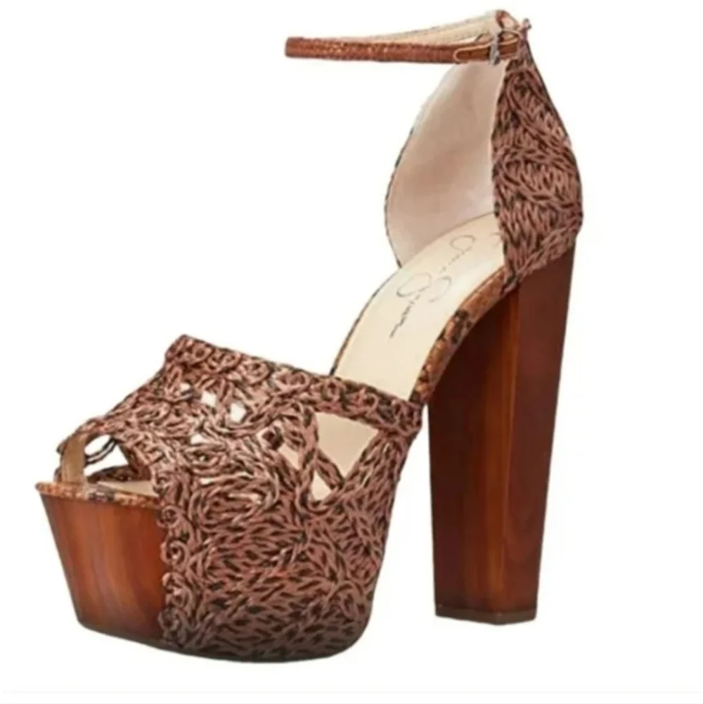 Jessica Simpson JSDessie platform Heel sandals